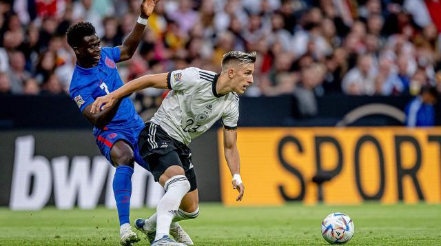 从百米短跑 从百米短跑