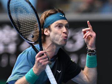 冬窗现实路 冬窗现实路