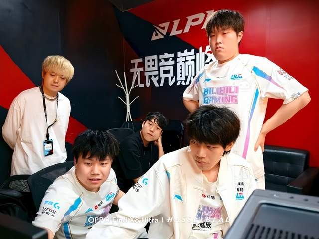 球队12场 球队12场