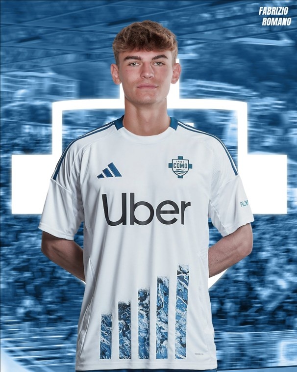 走出看台时 走出看台时